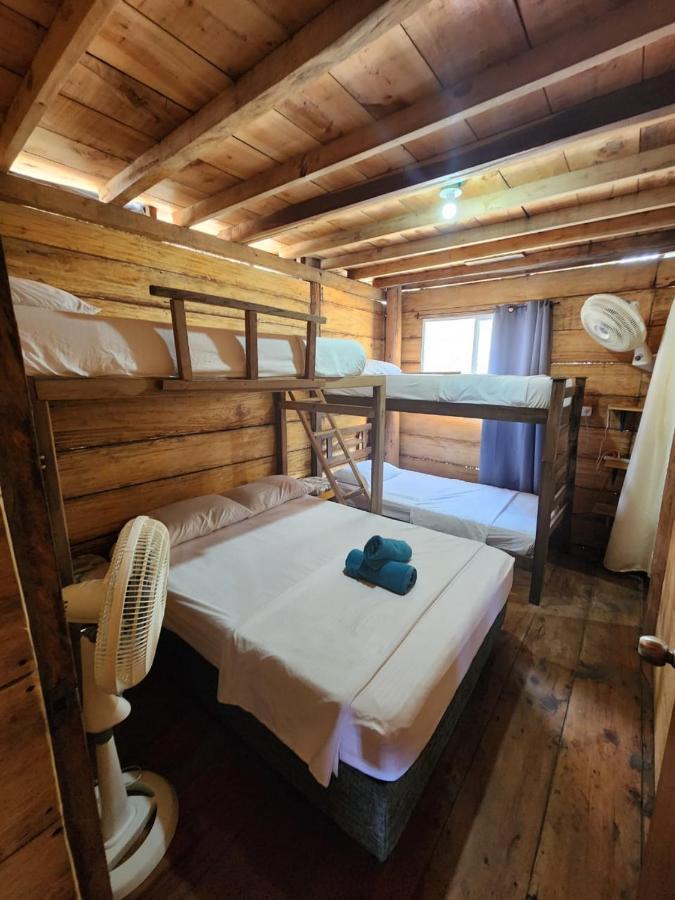 El Almendron Beach Hostel Guachaca 외부 사진