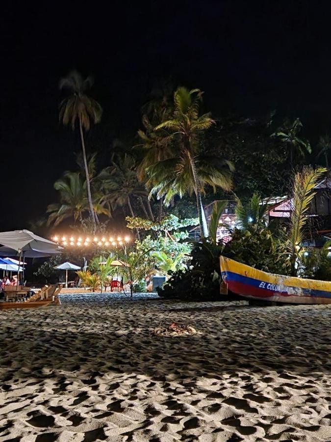 El Almendron Beach Hostel Guachaca 외부 사진